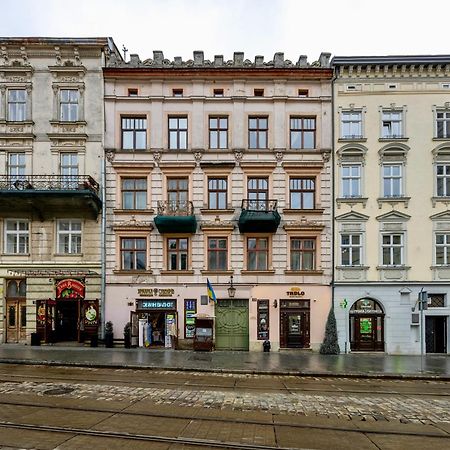 Апартаменти На Площі Ринок 12 Lviv Dış mekan fotoğraf