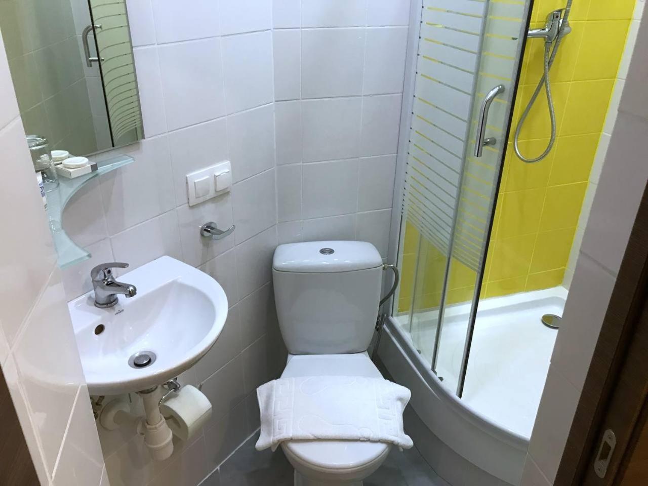 Апартаменти На Площі Ринок 12 Lviv Dış mekan fotoğraf